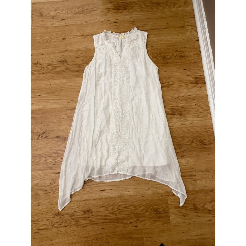 Indigo Rose White Lace Dress